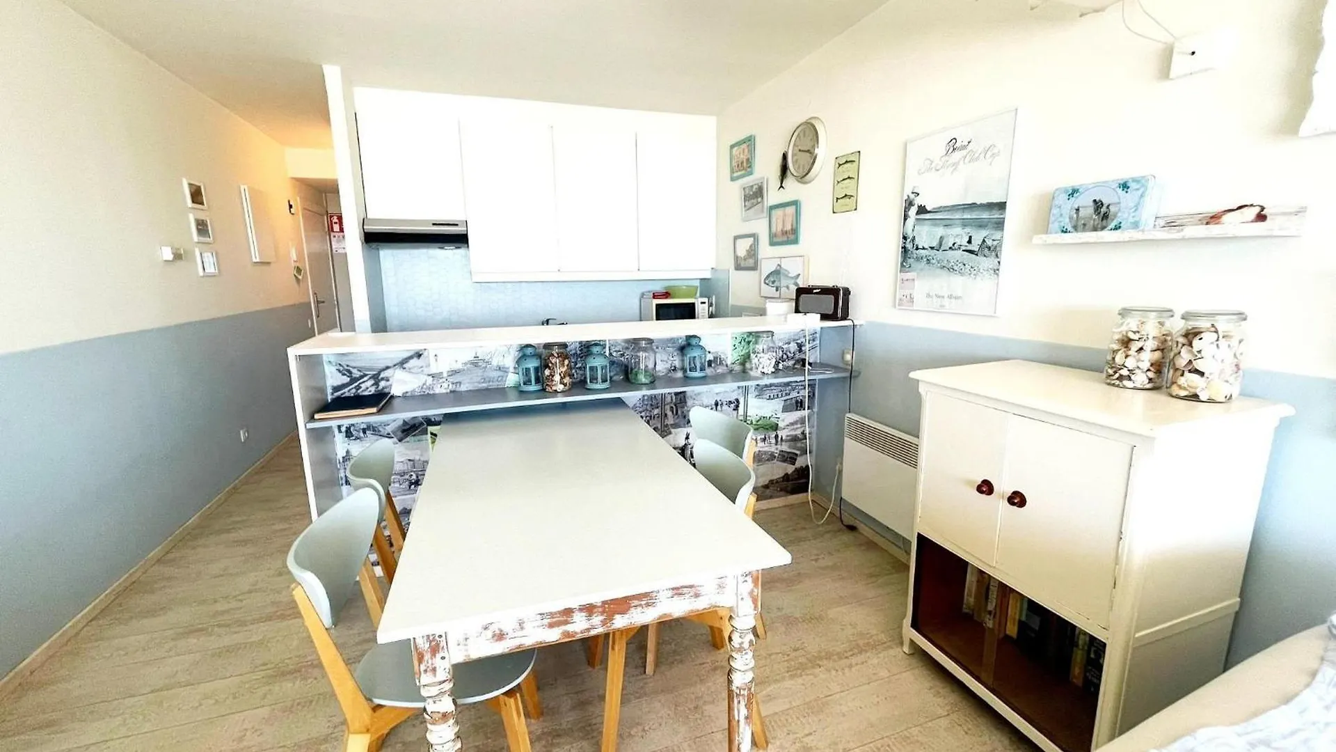 Cozy One-Bedroom Apartment With Sea View Middelkerke Belgium